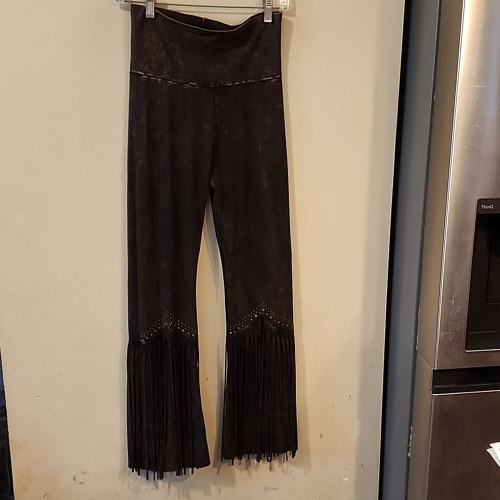 T Party Women's Studded Fringe Leg Mineral Washed Yoga Pants Brown